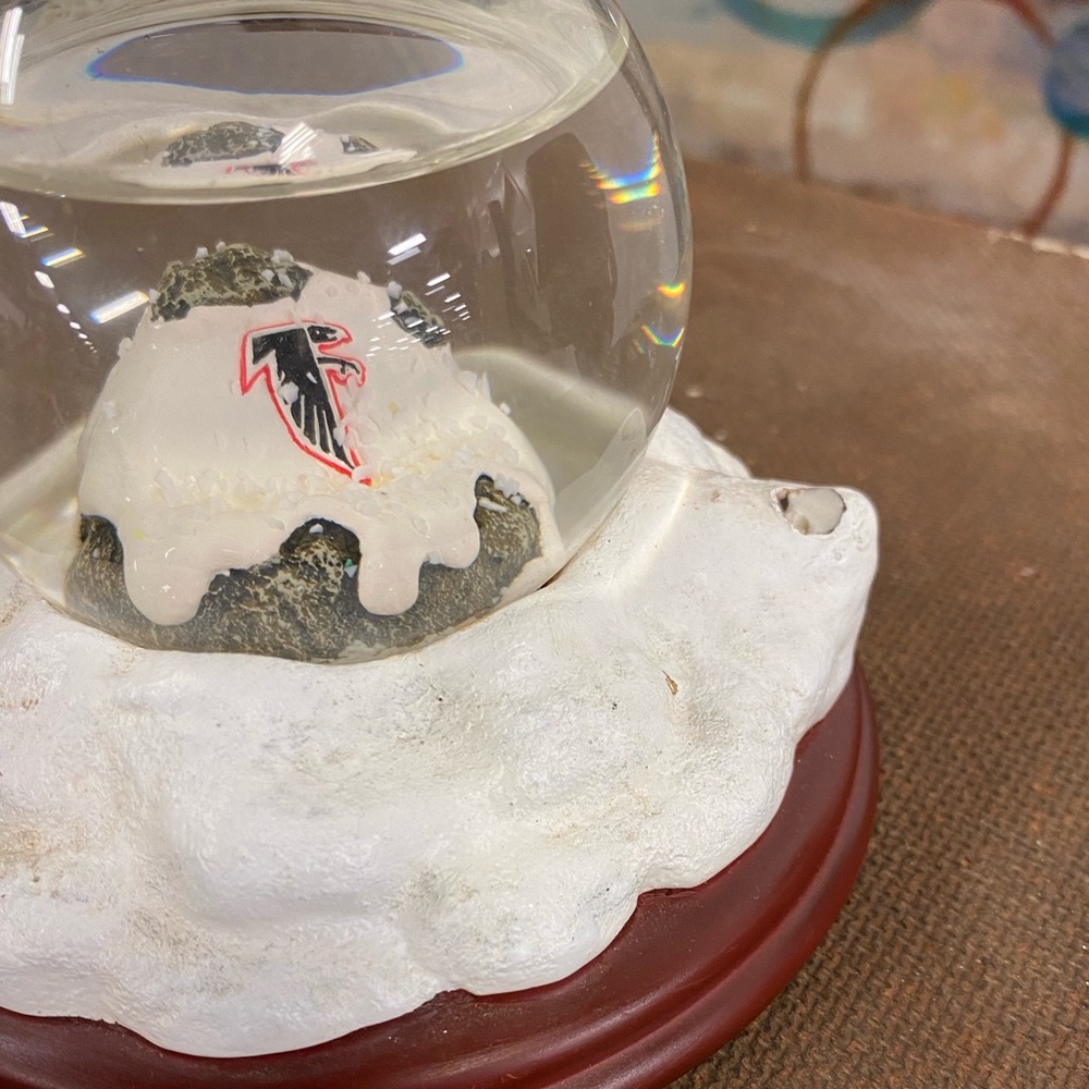 Atlanta Falcons Snow globe